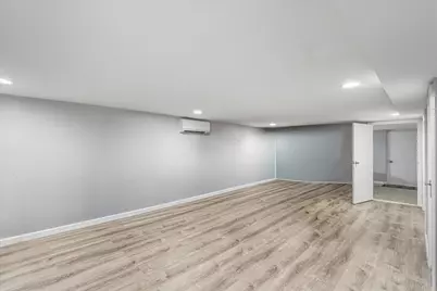 67-100 Dartmouth Street, New York City, NY 11375 - Photo 32