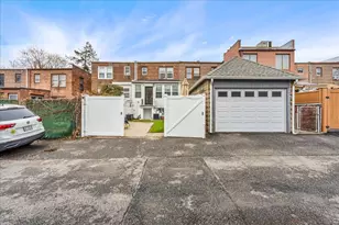 67-100 Dartmouth St, New York City, NY 11375 - Photo 38