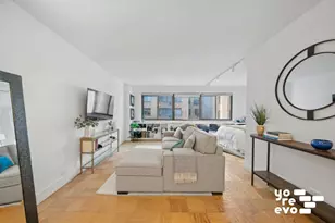 16 W 16th St, New York City, NY 10011 - Photo 2