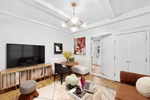 25 W 64th St, New York City, NY 10023 - Photo 2