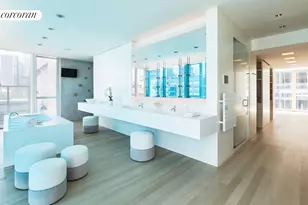 176 Perry St, New York, NY 10014 - Photo 16