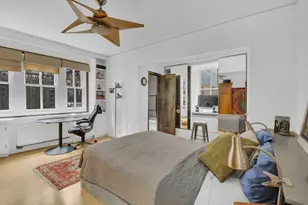 155 E 49th St, New York City, NY 10017 - Photo 8