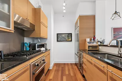 10 W End Avenue #9F, New York, NY 10023 - Photo 4