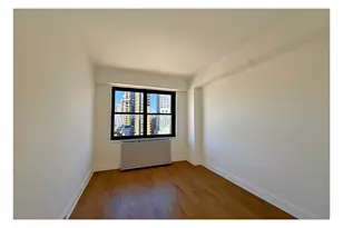 178 E 80th St, New York City, NY 10075 - Photo 4