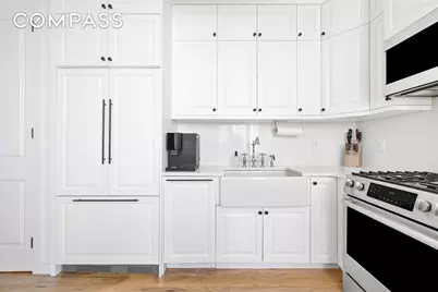278 Nassau Avenue #2B, New York City, NY 11222 - Photo 2