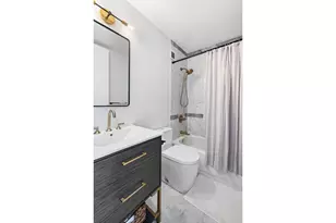 500 W 43rd St, New York City, NY 10036 - Photo 12