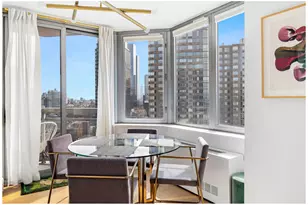 500 W 43rd St, New York City, NY 10036 - Photo 10