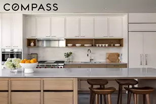 250 W 96th St, New York City, NY 10025 - Photo 2