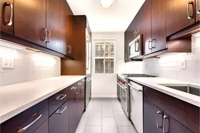 233 E 69th Street #3L, New York City, NY 10021 - Photo 2