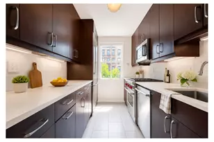 233 E 69th St, New York City, NY 10021 - Photo 2