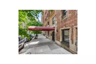 250 W 75th St, New York, NY 10023 - Photo 10