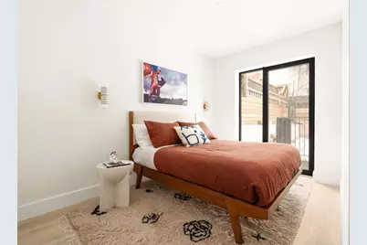 221 E 48th Street #GARDEN, New York City, NY 10017 - Photo 14