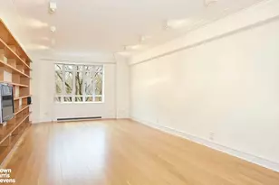 25 Central Prk W, New York, NY 10023 - Photo 4