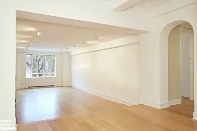 25 Central Park W #3N, New York, NY 10023 - Photo 2