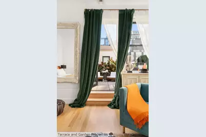 25 Broad Street #PH2D, New York City, NY 10004 - Photo 32