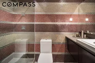 529 W 42nd St, New York City, NY 10036 - Photo 6