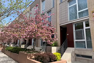 129 N 3rd St, New York City, NY 11249 - Photo 10