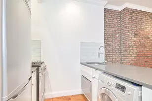 321 E 78th St, New York, NY 10075 - Photo 4