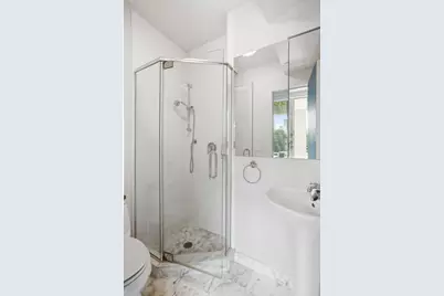 435 E 76th Street #6A, New York City, NY 10021 - Photo 10