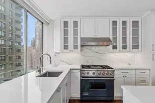 61 W 62nd St, New York City, NY 10023 - Photo 28