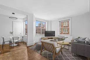 41 5th Ave, New York, NY 10003 - Photo 1