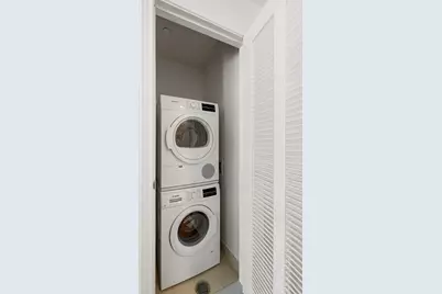 37-26 32nd Street #2-L, New York City, NY 11101 - Photo 6