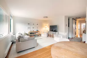 133 Barrow St, New York City, NY 10014 - Photo 2