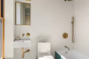 52 Rutland Rd, New York City, NY 11225 - Photo 20