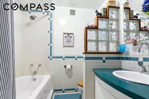 101 W 12th St, New York City, NY 10011 - Photo 16