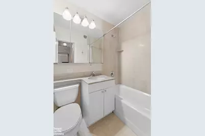 333 W 57th Street #502, New York City, NY 10019 - Photo 6