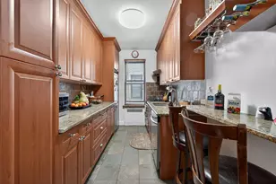 35-35 75th St, New York City, NY 11372 - Photo 8