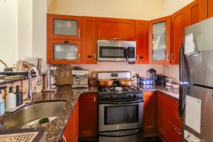 38 W 83rd St, New York, NY 10024 - Photo 4