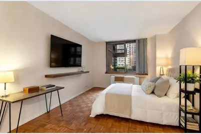 235 E 40th Street #7C, New York, NY 10016 - Photo 2