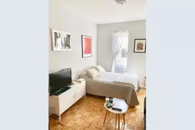 248 E 90th Street #4D, New York, NY 10128 - Photo 4