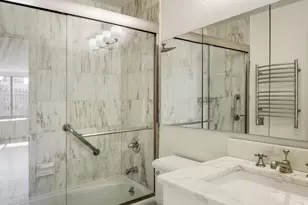 40 E 94th St, New York, NY 10128 - Photo 12