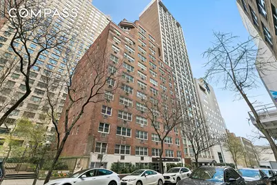 321 E 45th Street #9F, New York City, NY 10017 - Photo 6