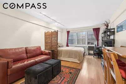 321 E 45th Street #9F, New York City, NY 10017 - Photo 1