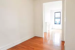 515 E 87th St, New York, NY 10128 - Photo 6