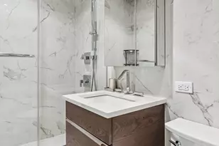 641 5th Ave, New York City, NY 10022 - Photo 10