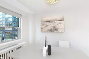 211 E 53rd St, New York City, NY 10022 - Photo 6