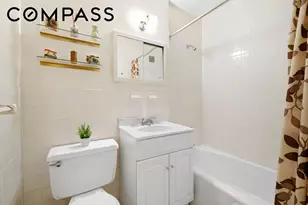 165 W 66th St, New York City, NY 10023 - Photo 4