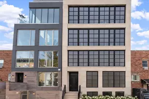 76 S 3rd St, New York City, NY 11249 - Photo 2