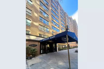 370 E 76th Street #A1501, New York City, NY 10021 - Photo 12