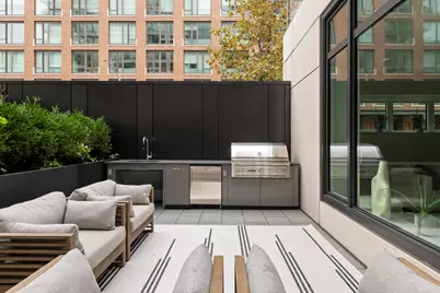 450 Washington Street #TH5, New York City, NY 10013 - Photo 2