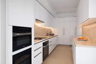 450 Washington St, New York City, NY 10013 - Photo 6
