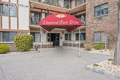 2 Elmwood Park Drive #209, New York City, NY 10314 - Photo 4