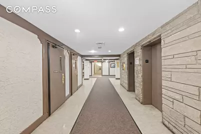 2 Elmwood Park Drive #209, New York City, NY 10314 - Photo 6