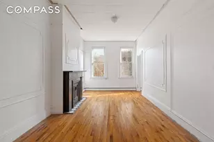 318 21st St, New York City, NY 11215 - Photo 2