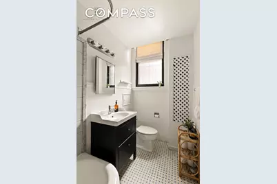 212 E 48th Street #1D, New York, NY 10017 - Photo 6