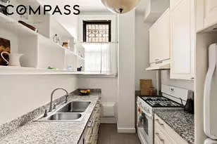 212 E 48th St, New York City, NY 10017 - Photo 8